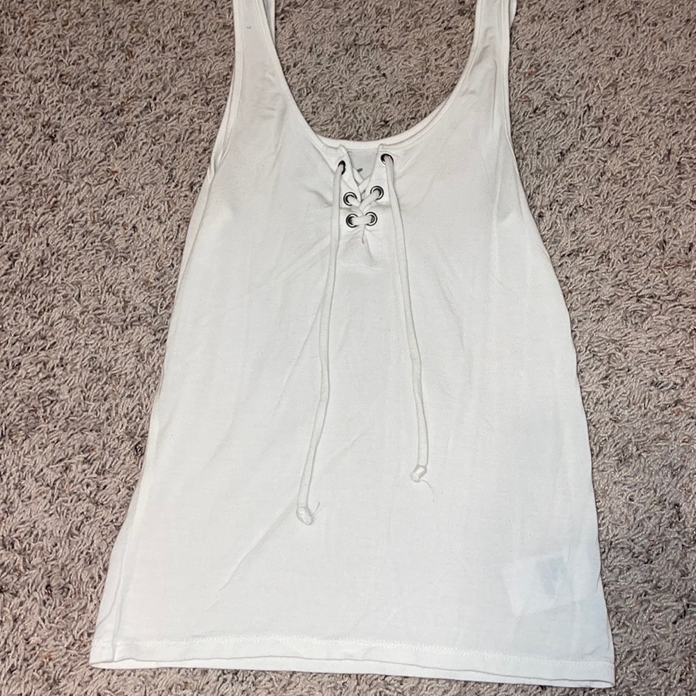 White tank top XS